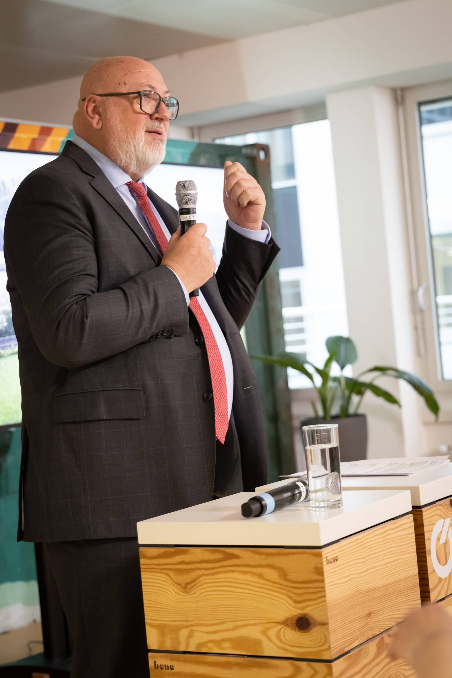 _uw_0199_clubtirol_oebbinnovationfactory_ulrikewieser